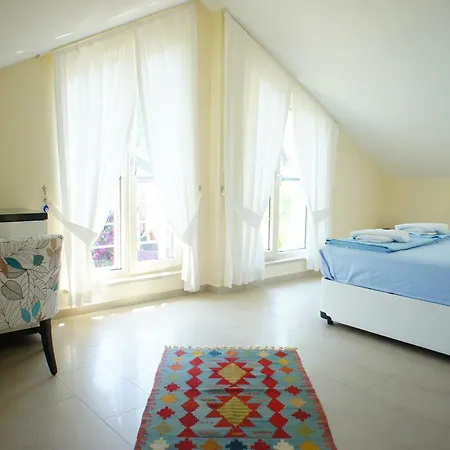 Aquamarine Terace Suite Apartment *